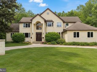 20 Edelweiss Ct, Voorhees, NJ 08043