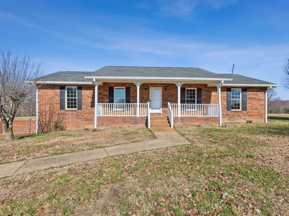 4177 Long Creek Rd, Lafayette, TN 37083