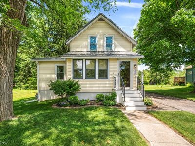 140 5th Ave, Chardon, OH, 44024