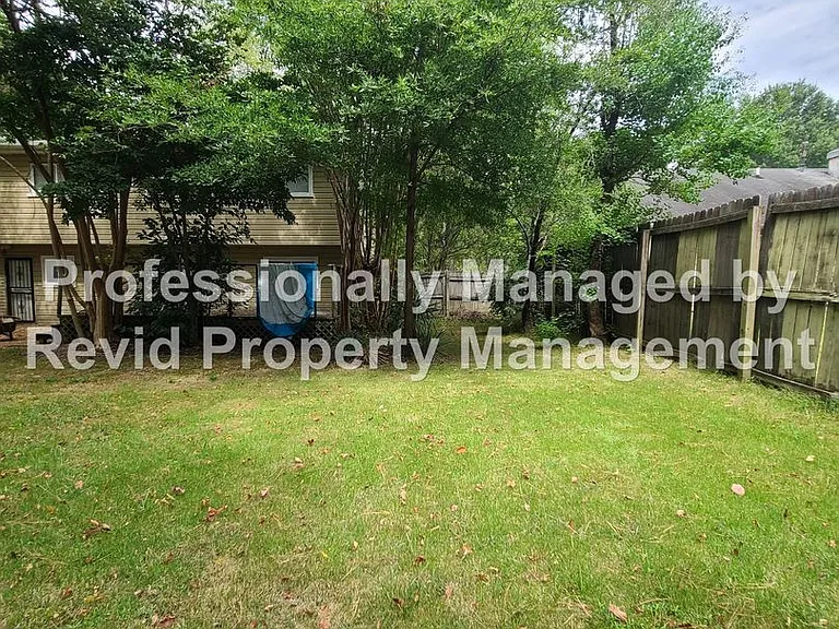6771 Bainbridge Dr — Photo 50