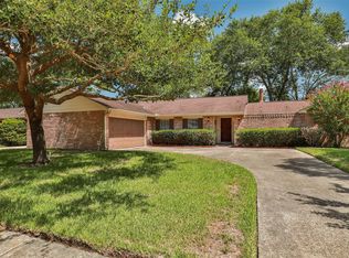 12414 Campos Dr, Houston, TX 77065