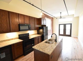 309 1/2 E 5th Ave, Columbus, OH