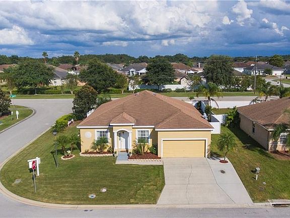 2nd image of 8890 Pebblebrooke Dr