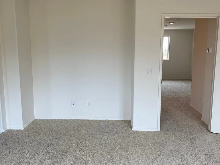 Spacious Loft, ideal for home office or 4th bedroom