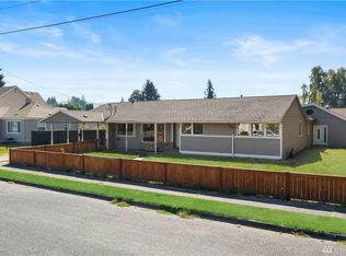 922 5th Ave SW, Puyallup, WA 98371