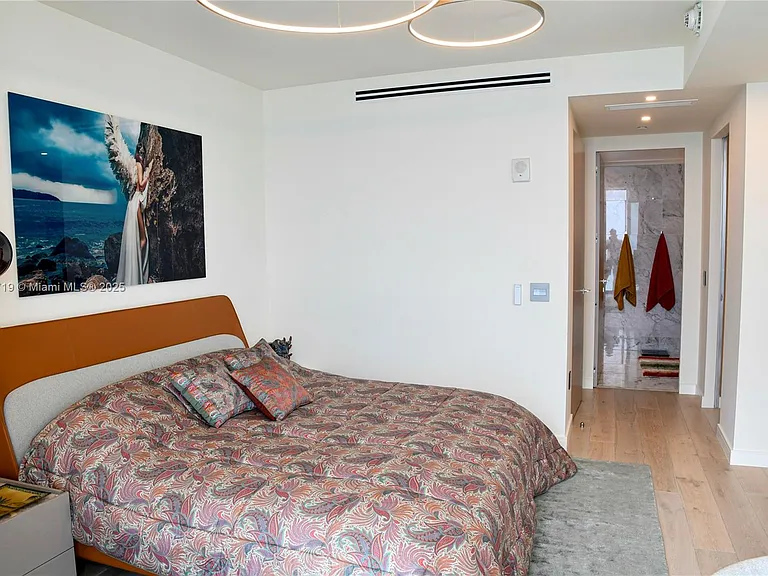 15701 Collins Ave #4403 — Photo 18