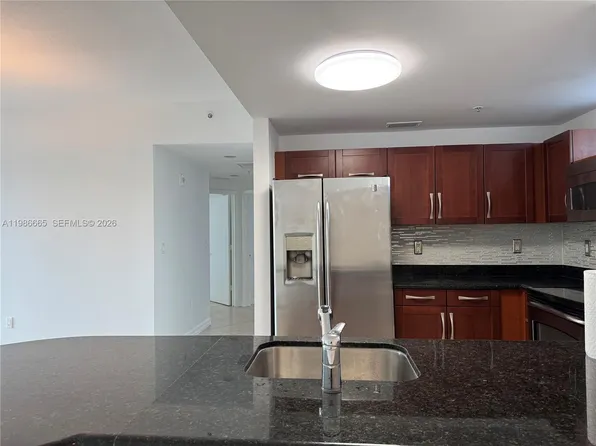 7285 SW 90th St, Miami, FL