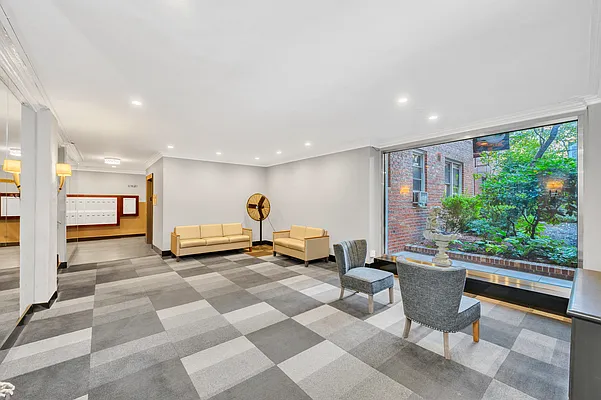 Sold by Remax Edge | media 15