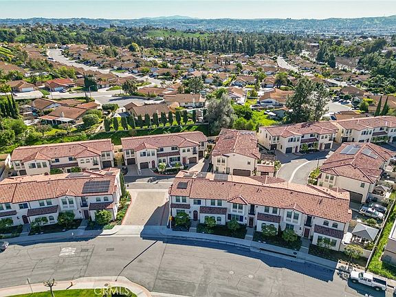 5th image of 786 Francesca Dr