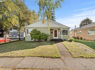 1446 10th Ave, Longview, WA 98632