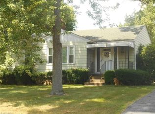 525 Kruger Ave, Akron, OH 44319