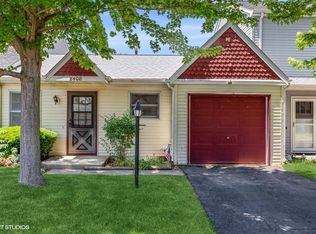 2408 Bridgewater Dr, Woodstock, IL 60098