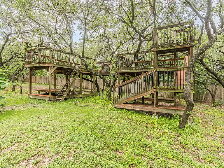 3847 Tupelo Ln #A — Photo 32