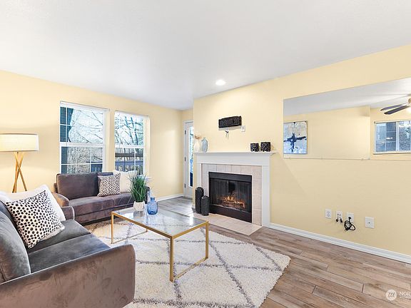 5th image of 2630 118th Avenue SE #6-101