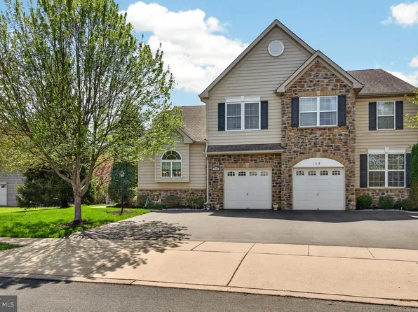 192 Providence Ln, Lansdale, PA 19446