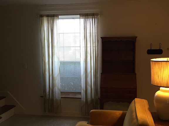 5th image of 202 Central St