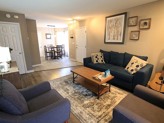 3rd image of 477 Nicole Dr #5A
