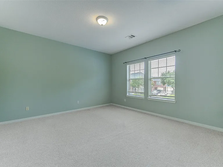 3819 Rivermoss Ln — Photo 32