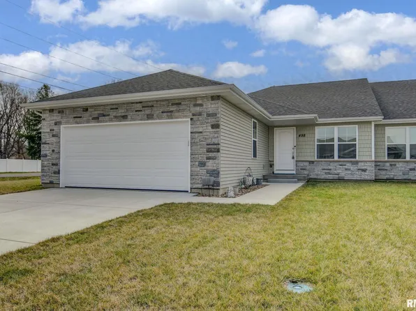 498 Magnolia Dr, Rochester, IL 62563