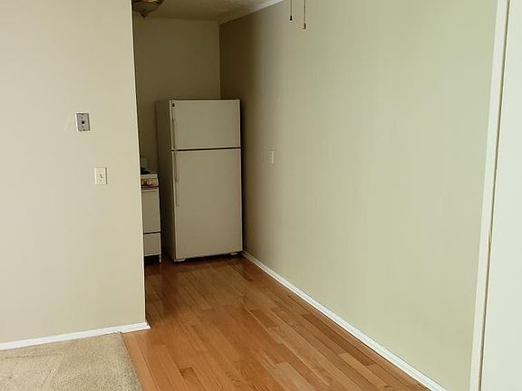3rd image of 4218 Allendorf Dr APT 10
