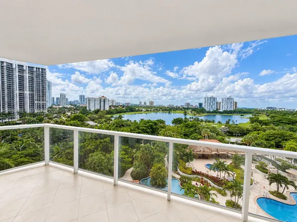 20281 E Country Club Dr APT 809, Aventura, FL 33180