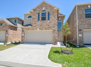 17126 Taffaine Dr, Houston, TX 77090