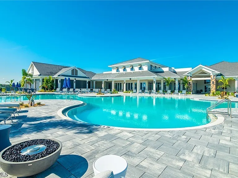 14870 Blue Bay Cir — Photo 46