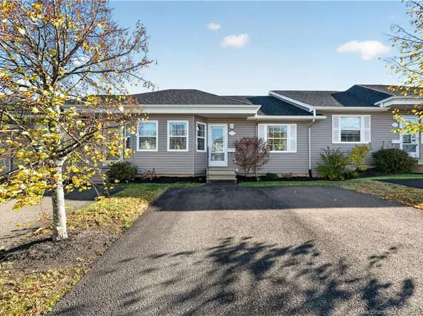 59 Domethilde Cres, Dieppe, NB E1A 8R4