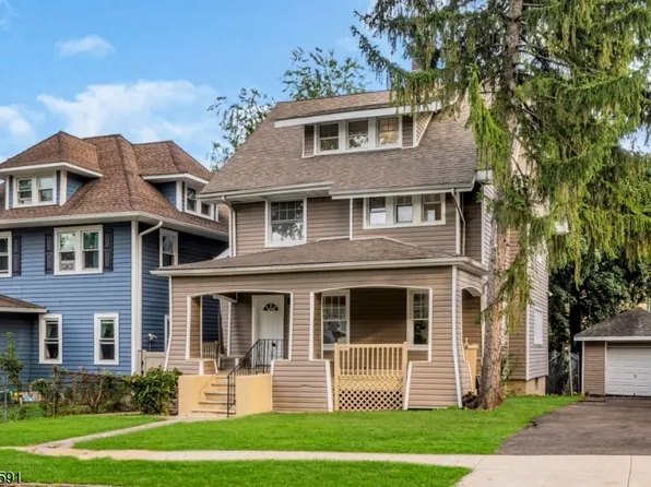 60 Fulton St, East Orange City, NJ 07017