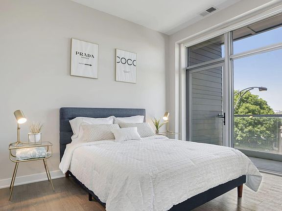 4th image of 2540 W Armitage Ave #218