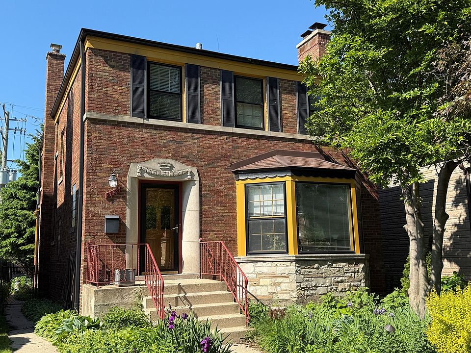1st image of 2738 W Fitch Ave