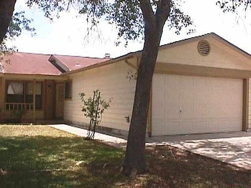 2nd image of 6712 Hickory Springs
