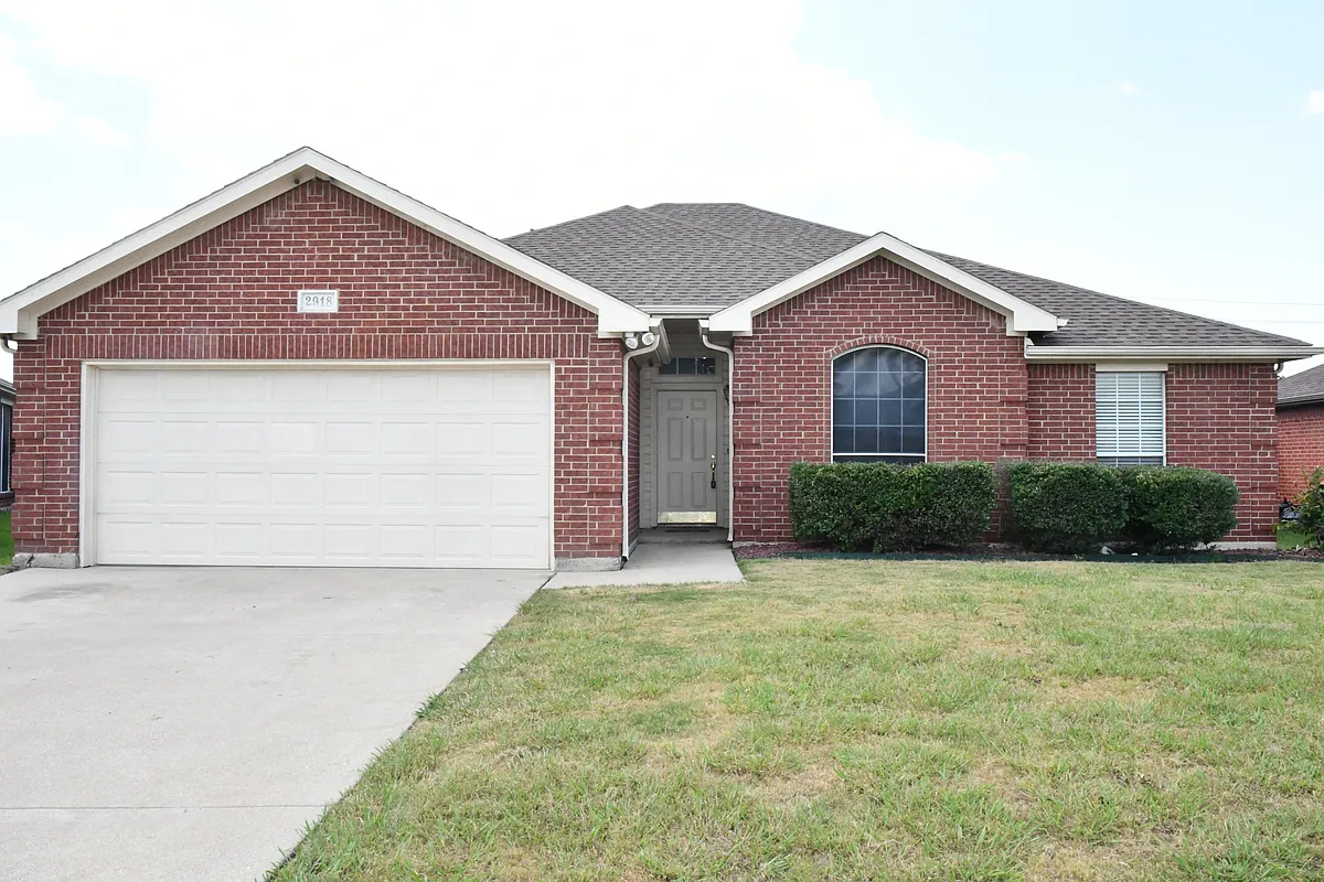 Building Photo - 2918 Hilton Head Dr