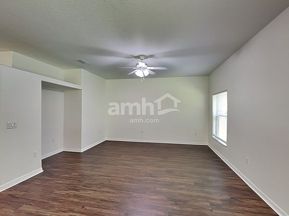 4th image of 138 Lindsay Dr