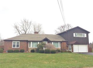 12 W Hazelcroft Ave, New Castle, PA 16105
