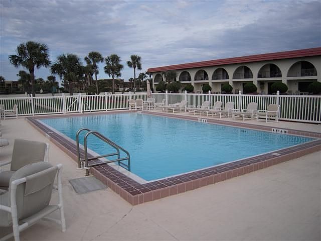 Lounge by the Pool