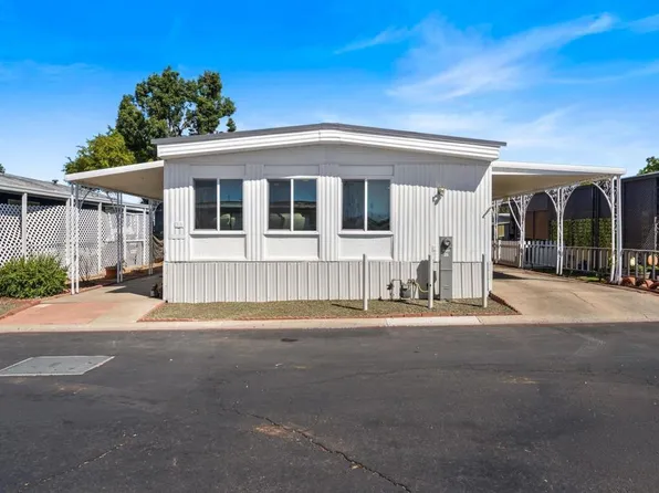 400 Greenfield Dr Space 26, El Cajon, CA 92021