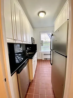 Rented by Corcoran | media 8