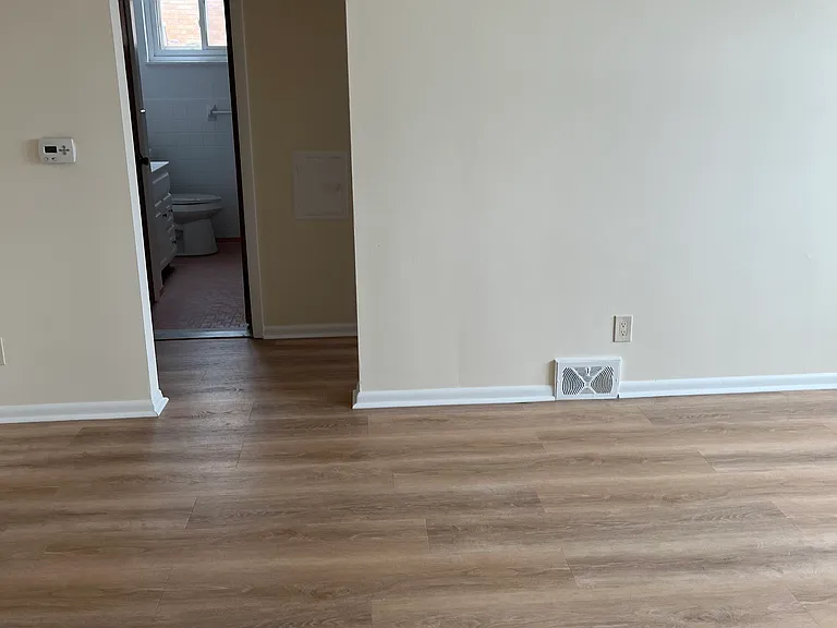 15 Lydia Ln #4 — Photo 7