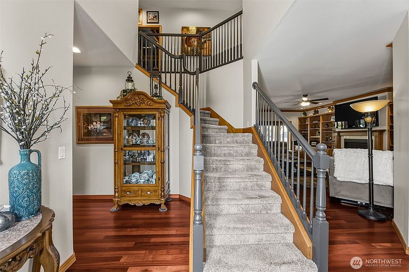 3rd image of 7914 132nd Street Ct E