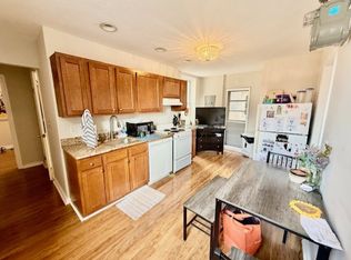 224 Hanover St APT 8, Boston, MA 02113