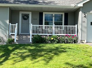 34 Fairview St, Laconia, NH 03246