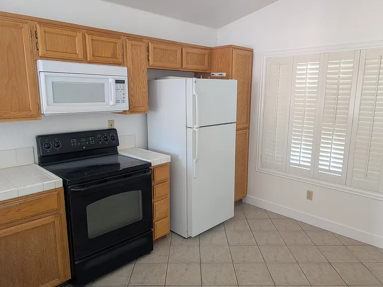 3067 Carey Ln — Photo 9
