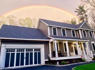 16 Seabrook Rd, Salisbury, MA 01952