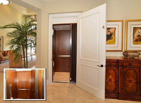 Home For Sale In Tropic Isle