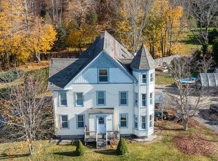 17 1/2 Greenville St, Spencer, MA 01562