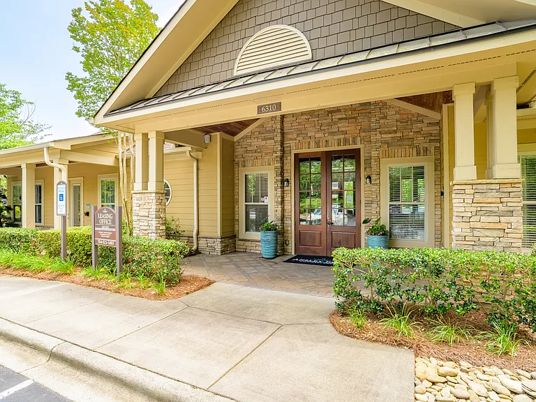 Ansley Falls Apartment Homes — Photo 30