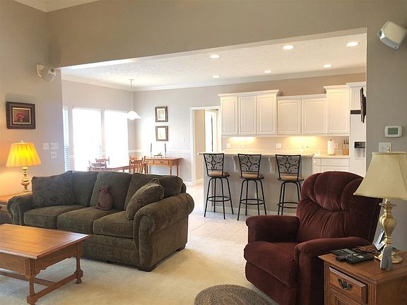 5th image of 6126 Gallegos Dr