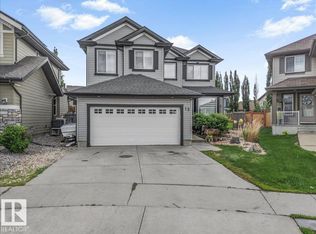 13 Baie Madelene, Beaumont, AB T4X 0C5