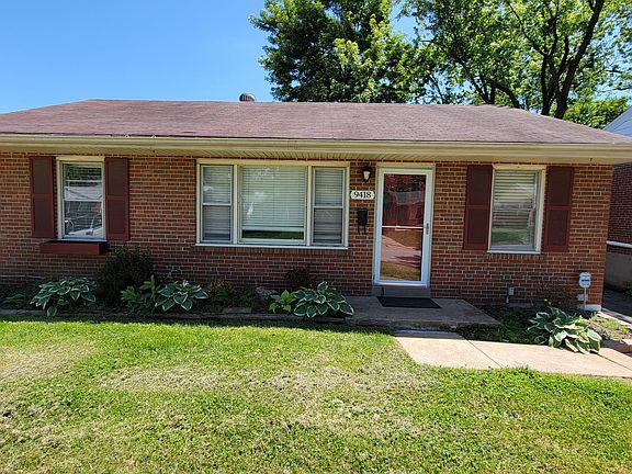 3rd image of 9418 Theodosia Ave